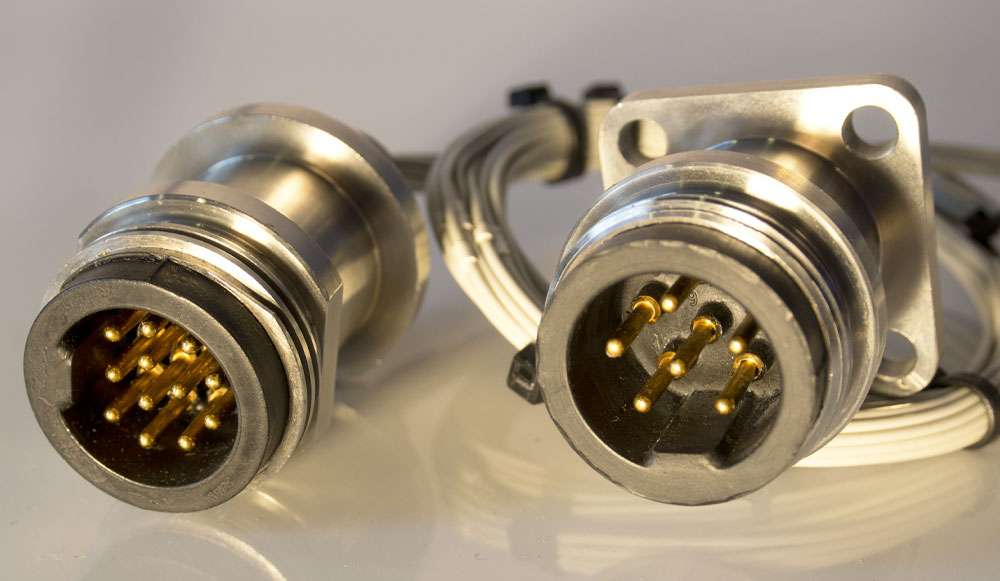 Subsea connectors